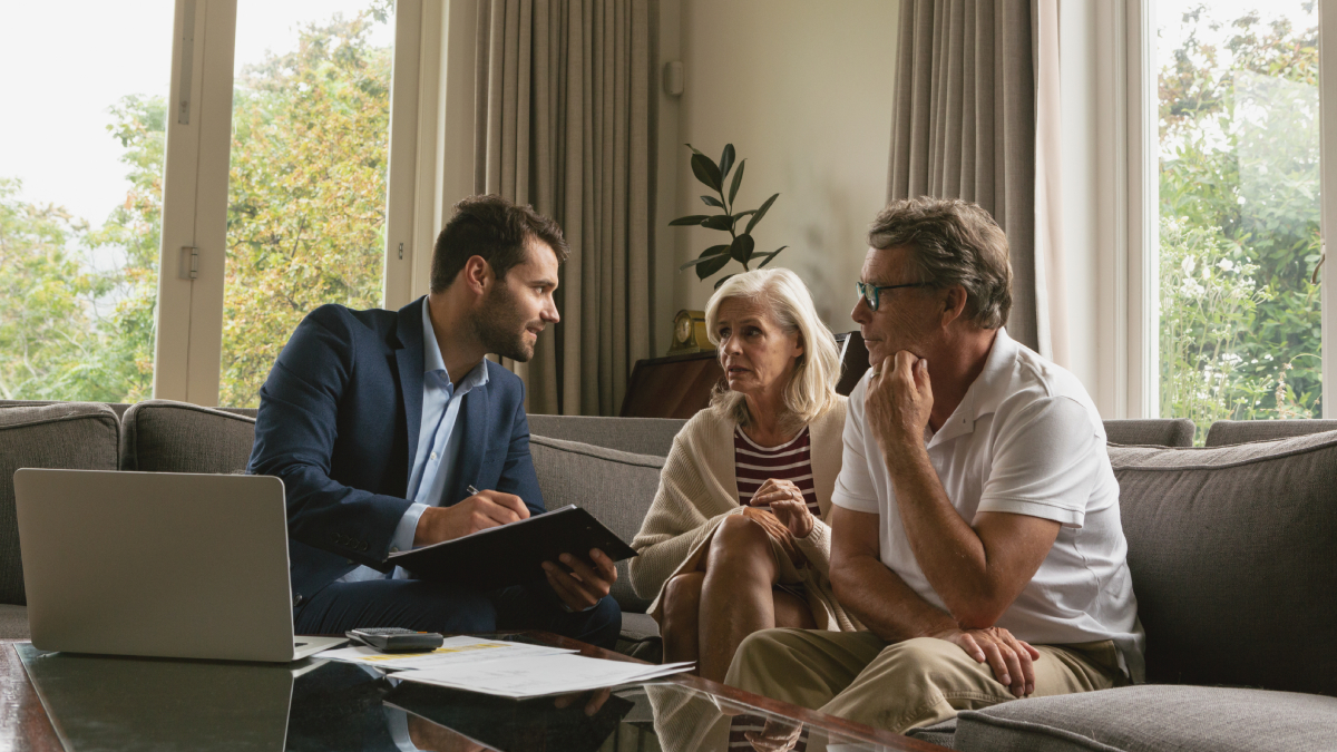 Family consulting an advisor about Swiss health insurance